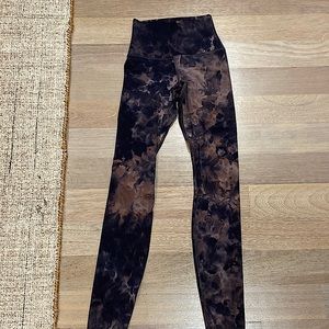 Lululemon leggings size 0